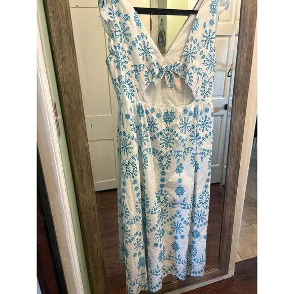 Lilly Pulitzer size 10 Lillyanne Eyelet MIDI Dress blue and white embroidered - Picture 5 of 7
